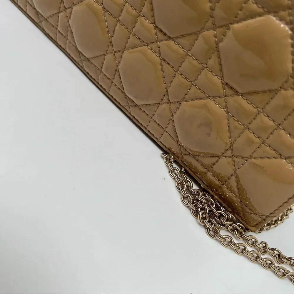 Lady Dior Clutch Patent Leather Beige - Picture 5 of 13